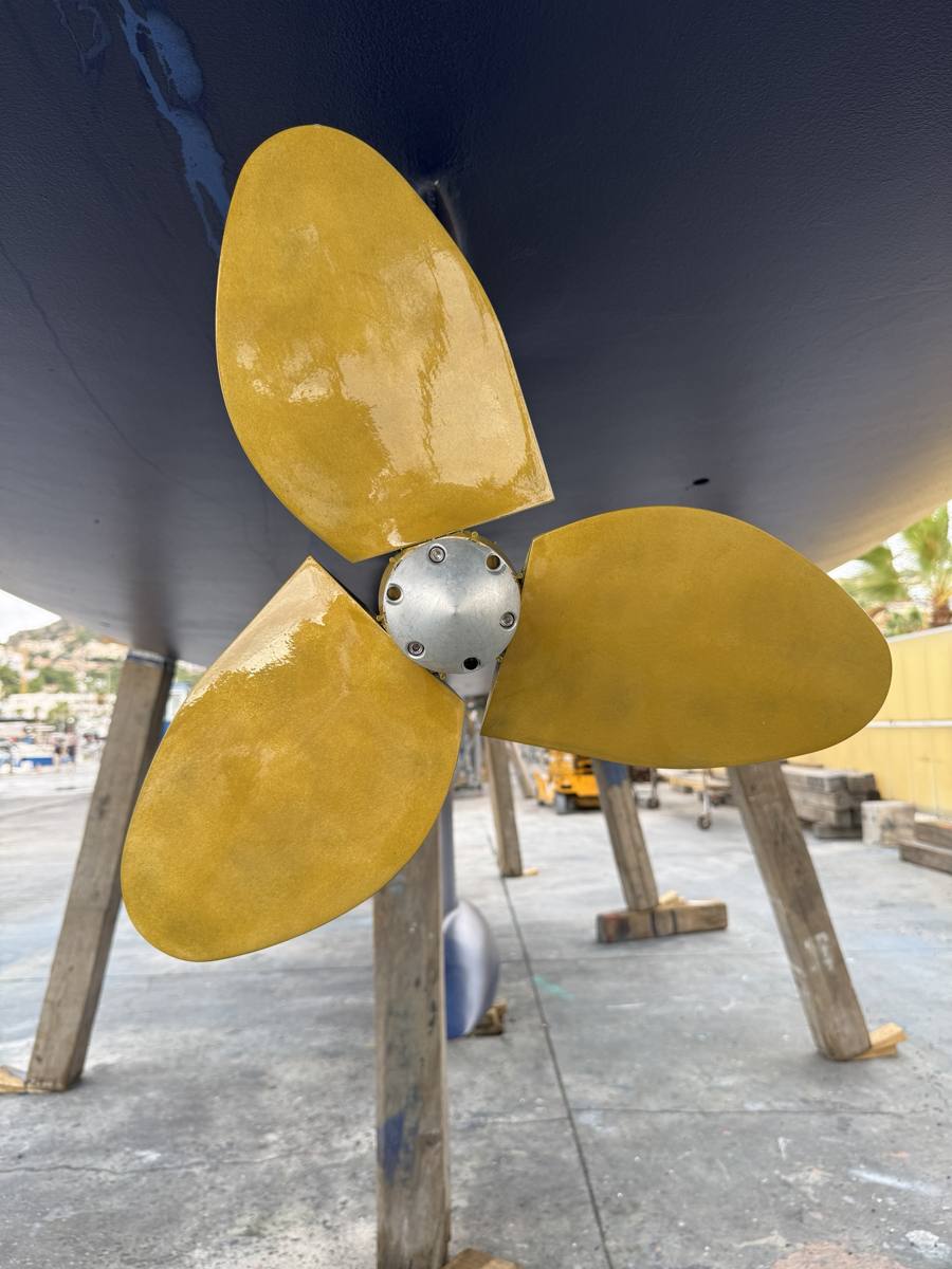 Obra viva, Gold Wave Yacht Painting – foto 8